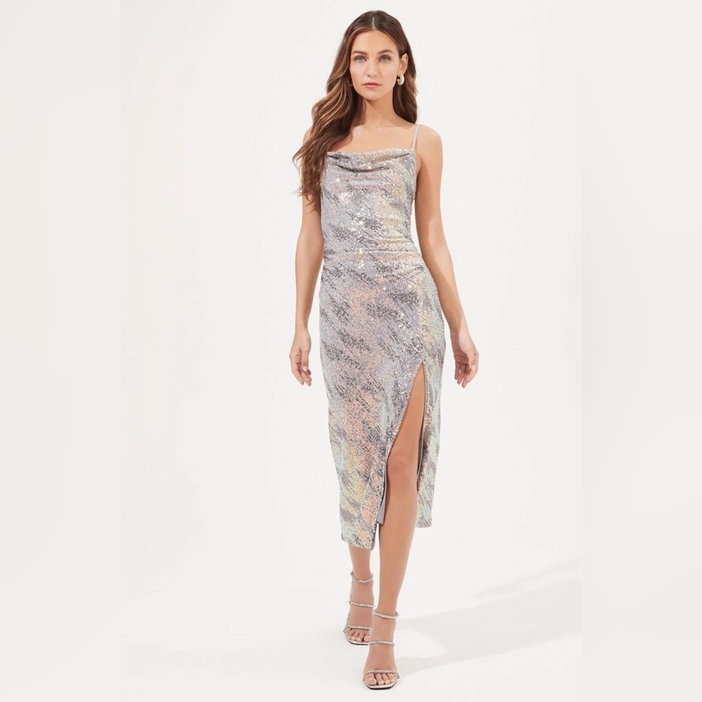 New without tags ASTR The Label Silver Sequin Midi Dress